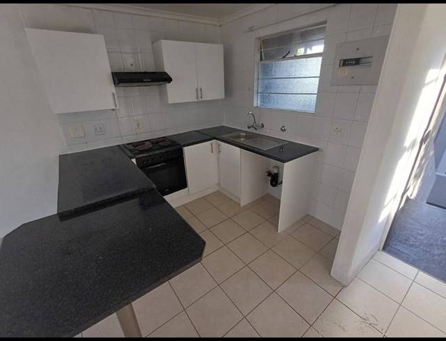 2 BEDROOM TOWNHOUSE FOR SALE IN RIDGEWAY